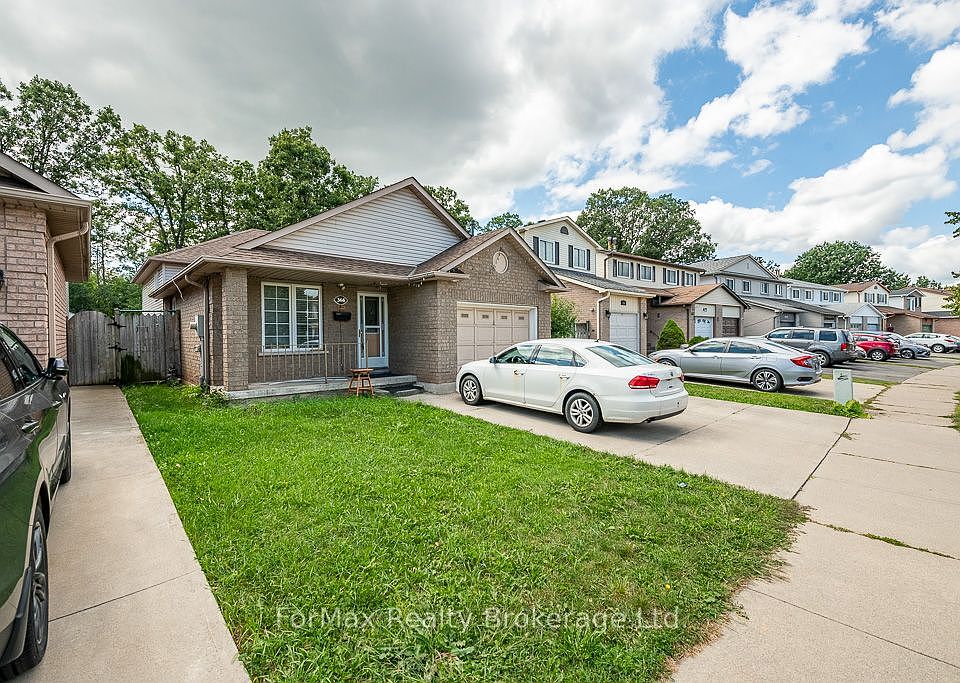 1st image of 366 Macintosh Dr