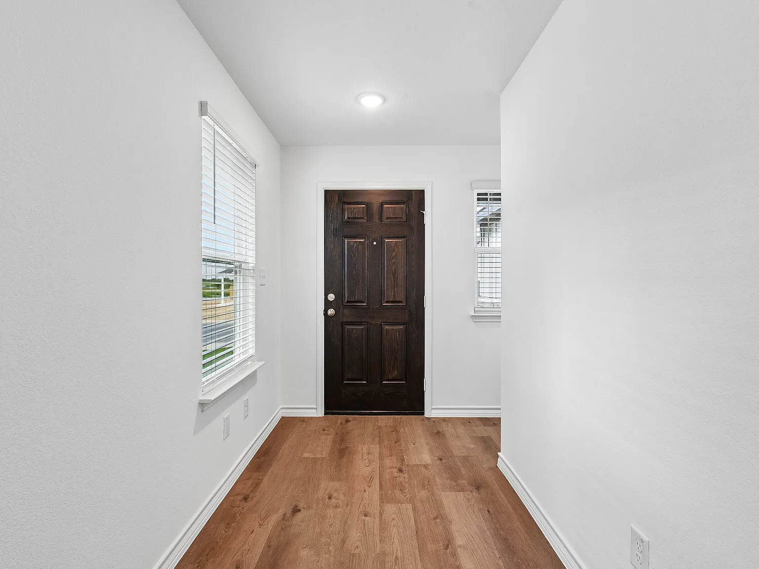 3 bed, 1512 sqft, $1,750 — Photo 2