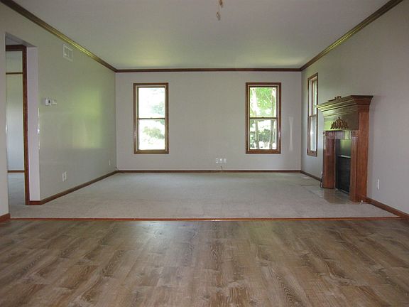 5th image of 711 Clarendon Dr