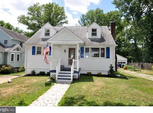 218 S Washington Ave, Moorestown, NJ 08057
