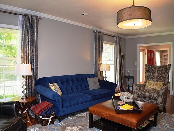 2nd image of 1049 Greenvale Ave
