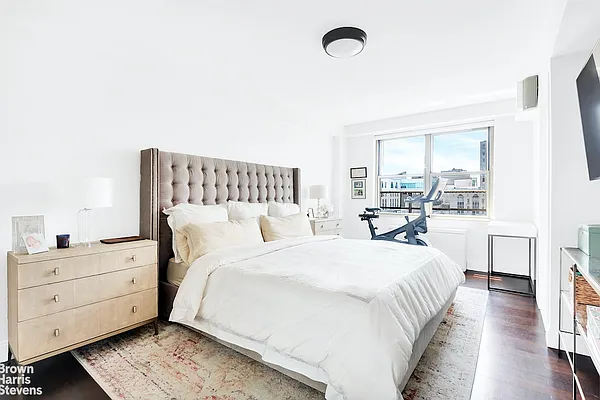 Sold by Brown Harris Stevens | media 6