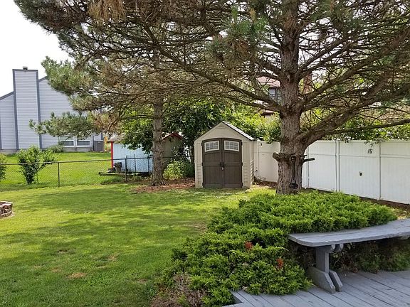 4th image of 4842 Augustus Ct