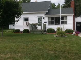103 E Greenfield Ave, Algoma, WI 54201
