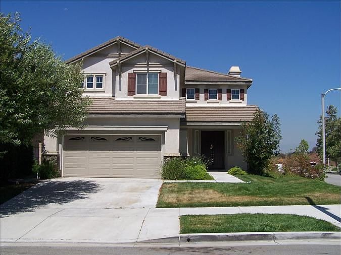 2nd image of 24197 Kirsch Ct