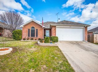 109 Hampton Ct, Rhome, TX 76078