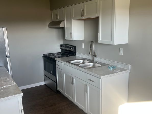 561 E Ross Ln APT E2