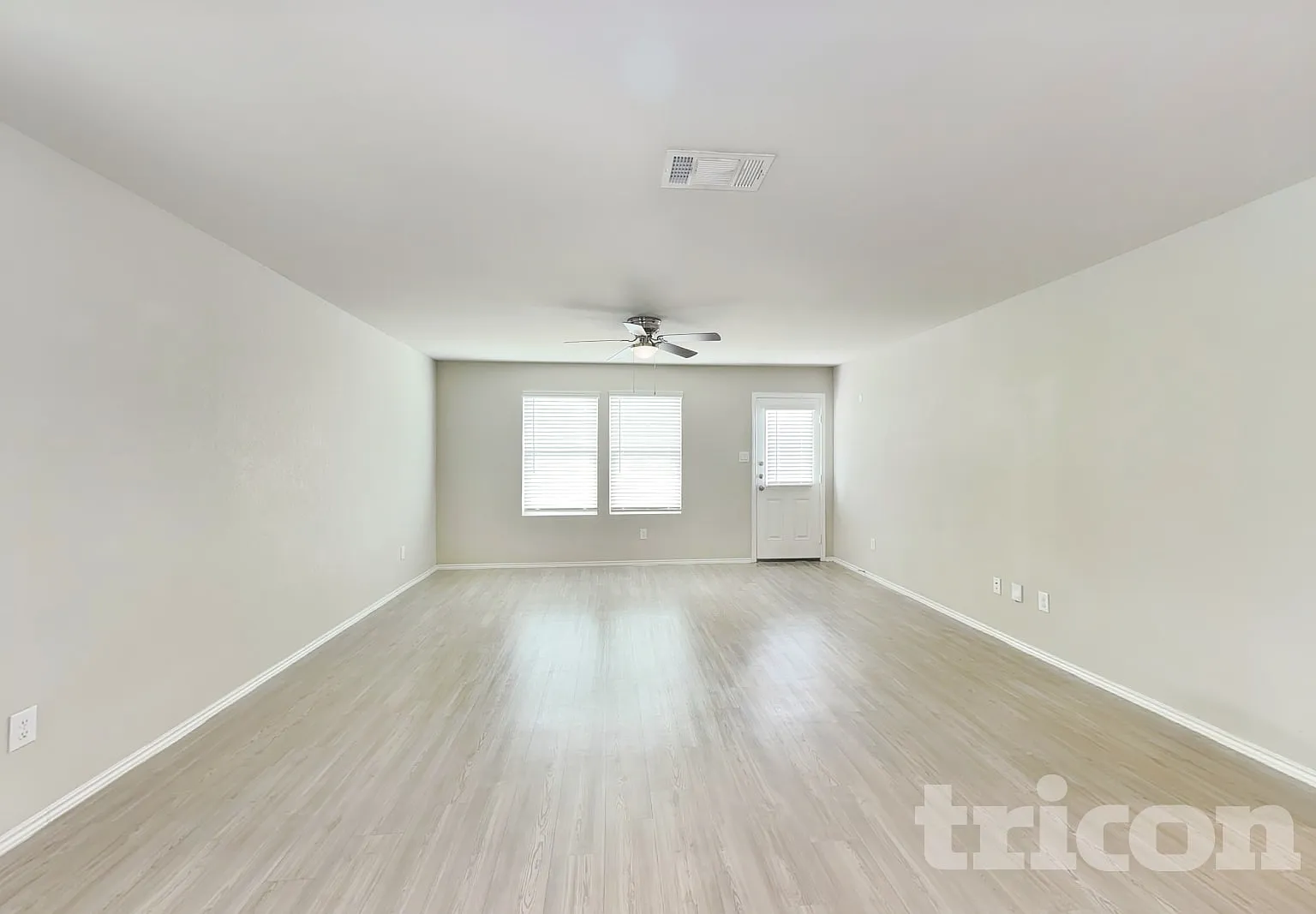 5542 Basil Chase Converse TX — Photo 2