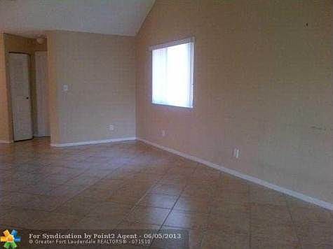 4th image of 1024 Coral Club Dr #1024