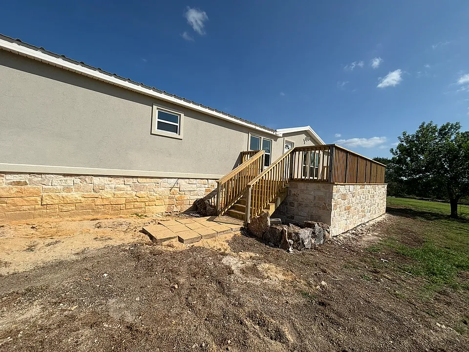 665 Morningwood Dr