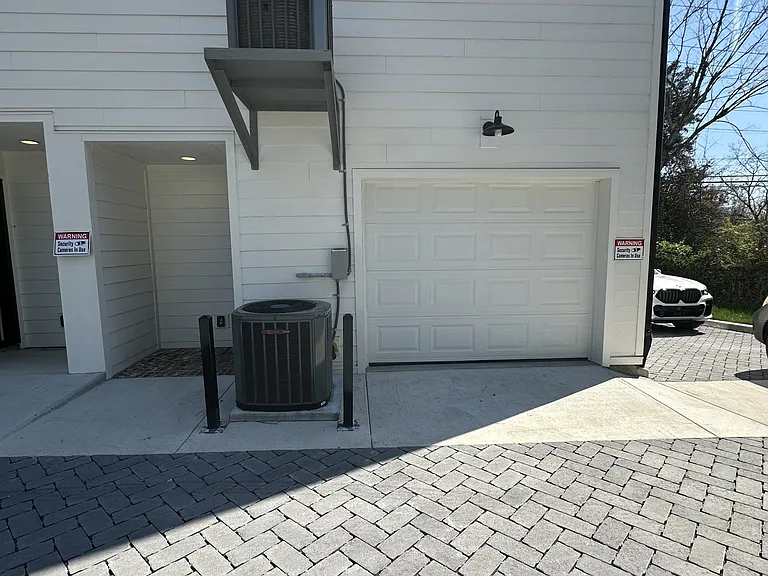 218B Myatt Dr — Photo 13