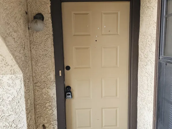 1732 Crest Point Dr, Arlington, TX 76012