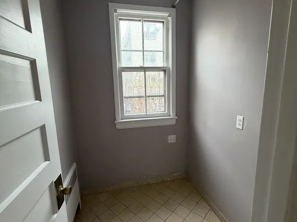 375 Walnut St Floor 1, Newark, NJ 07105