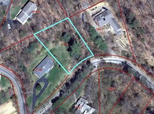 17 Mayfield Rd, Asheville, NC 28804