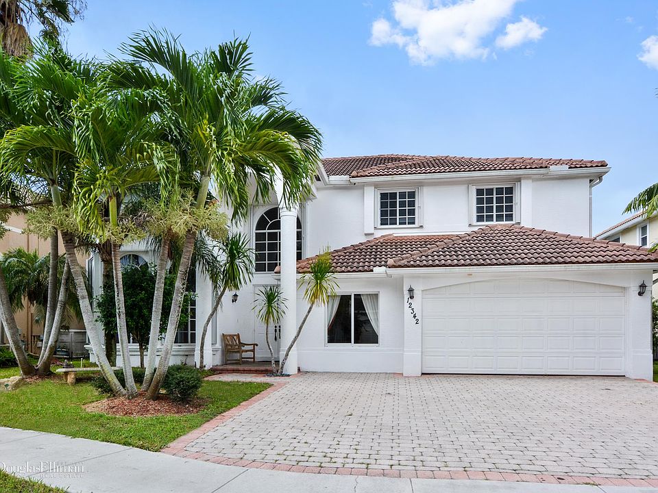 1st image of 12342 NW 25th St