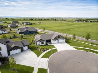 100 Colony Ct, Manhattan, MT 59741