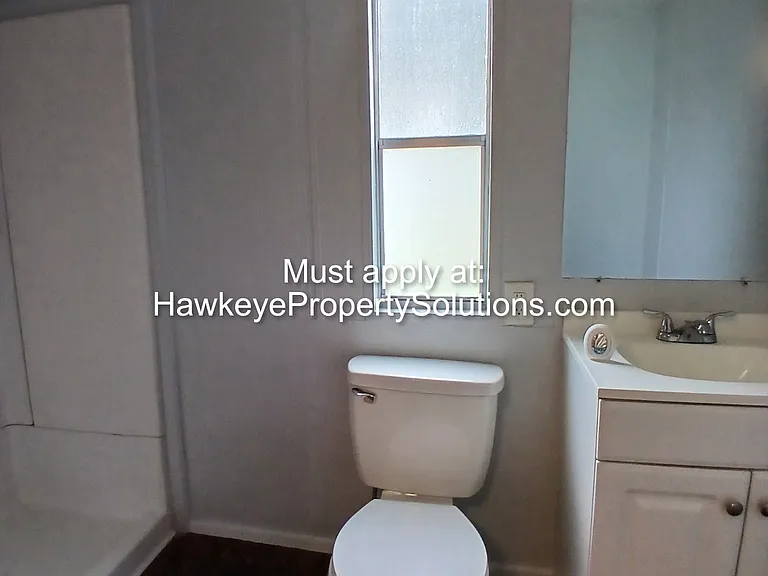 409 1/2 Senate St #C — Photo 8