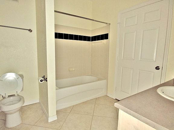 3rd image of 6063 Westgate Dr #12