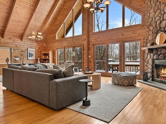 2nd image of 52 Glen Avenue