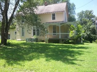 508 E Spring St, El Dorado Springs, MO 64744