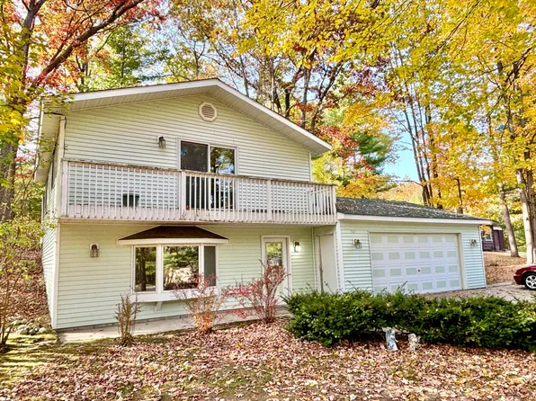 5613 N Red Oak Rd, Lewiston, MI 49756