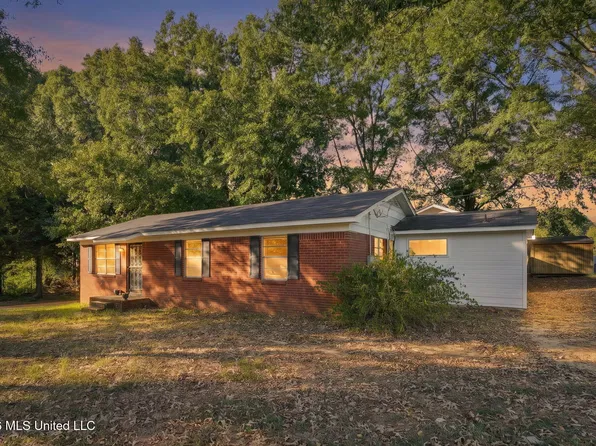 1625 Pryor Rd, Coldwater, MS 38618
