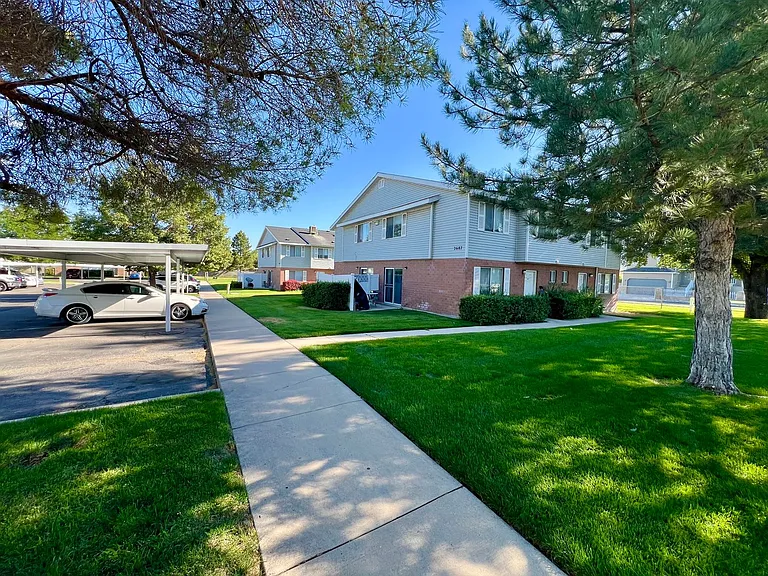 2676 S Ridgeland Park Ln #4 — Photo 6