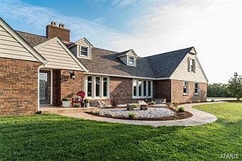 2nd image of 101 Cedar Meadows Dr