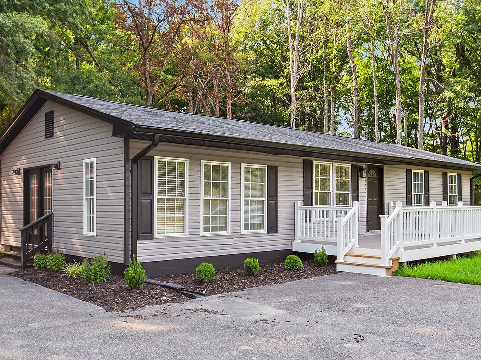 1st image of 4396 Potomac Dr