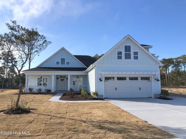 1105 Mallard Pointe Lane, Southport, NC 28461