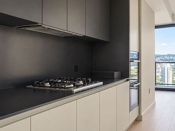 4th image of 300 Virginia St #3712