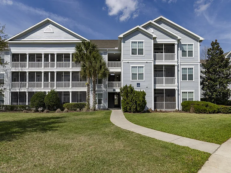 Arelia James Island — Photo 14