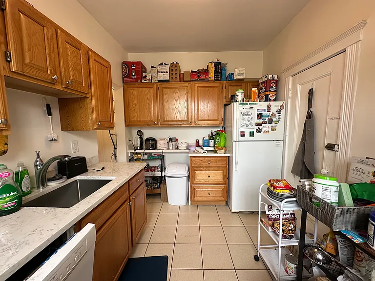 35 Mount Hood Rd #9 — Photo 3