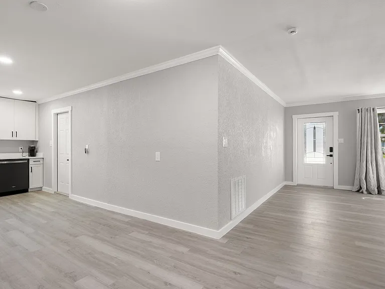 1845 New Hampshire Ave NE — Photo 7
