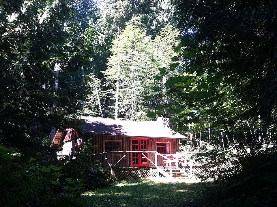 1st image of 2064 Highland Dr