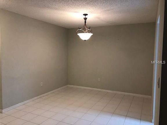 5th image of 2590 Stony Brook Ln