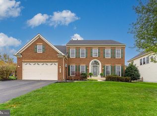 18450 Orchid Dr, Leesburg, VA 20176