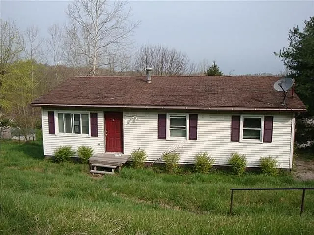 410 Shawnee Dr photo 1