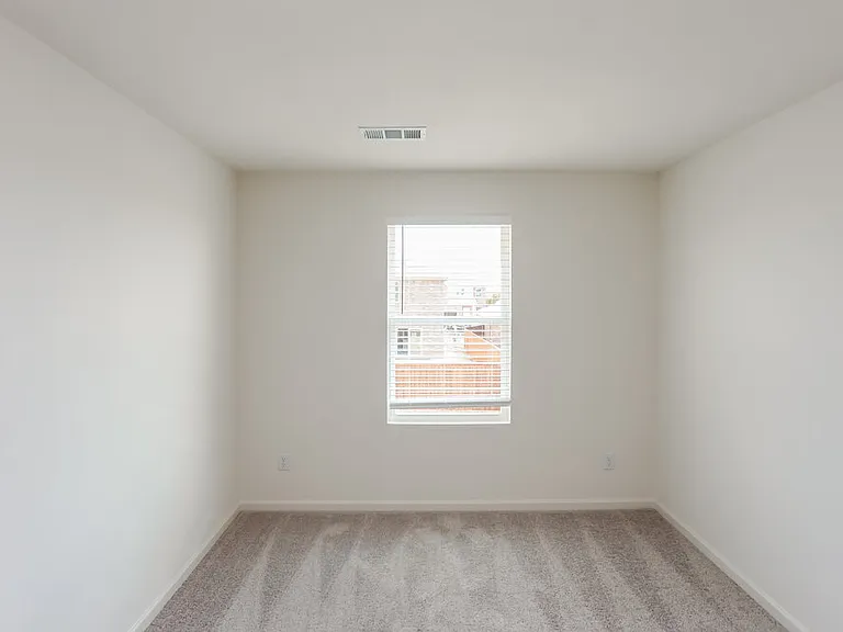 1832 Pueblo St — Photo 9