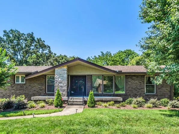 2633 Ravine Dr, Nashville, TN 37217