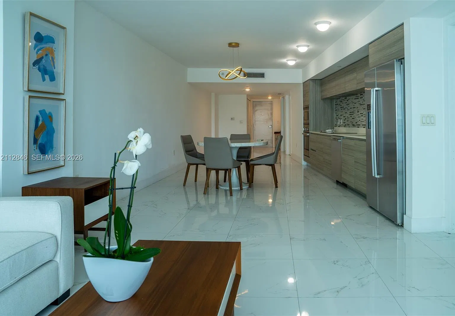 Amd Pl Of 2nd Ocean Front — Photo 2