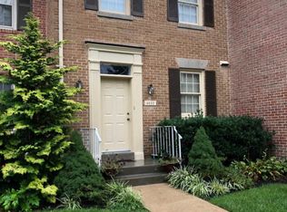 4032 Norbeck Square Dr, Rockville, MD 20853