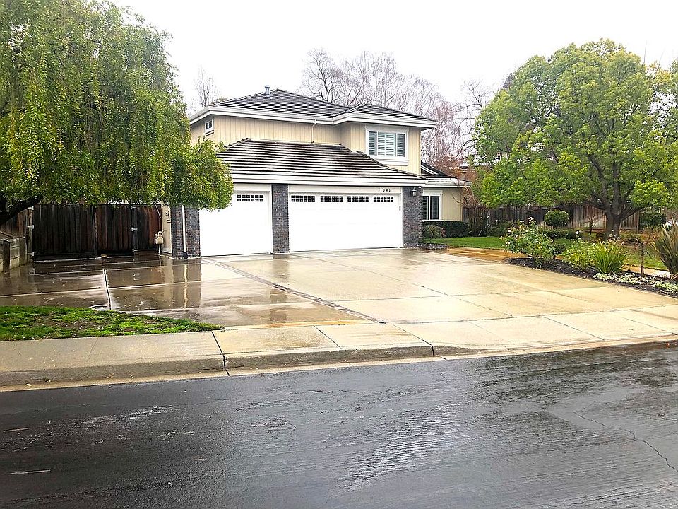 2nd image of 1041 Hill Meadow Pl