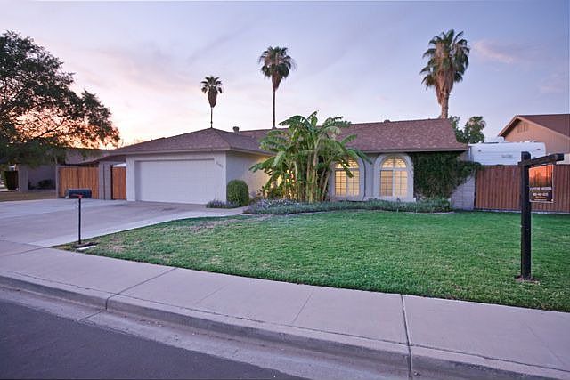 2102 W Silvergate Chandler