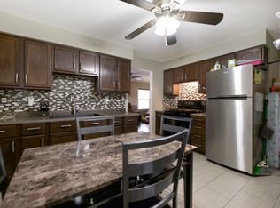 (Undisclosed Address), Blue Island, IL 60406