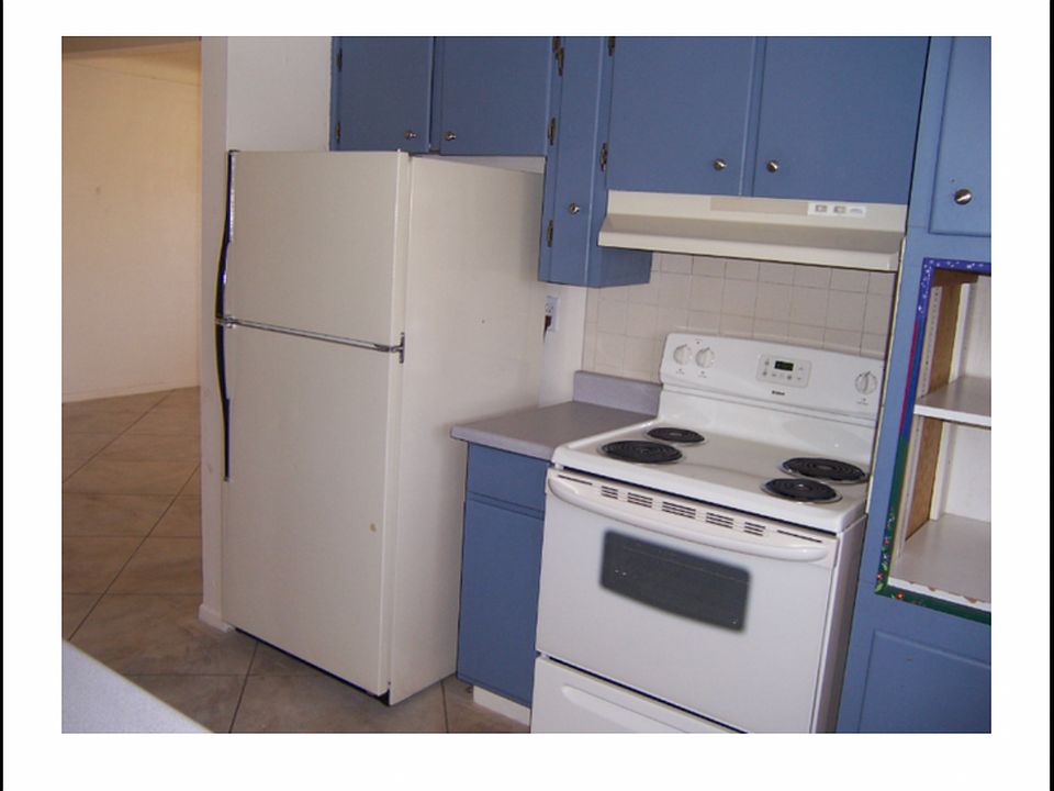 2nd image of 2710 E Water St