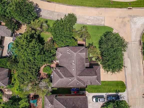 5th image of 15819 River Raven Ct