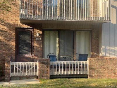 6682 S Maple Lakes Dr, West Bloomfield, MI, 48322