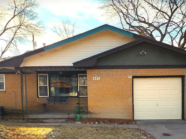 621 Anita Dr, Haysville, KS 67060
