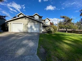 8611 63rd Ave SW, Lakewood, WA 98499